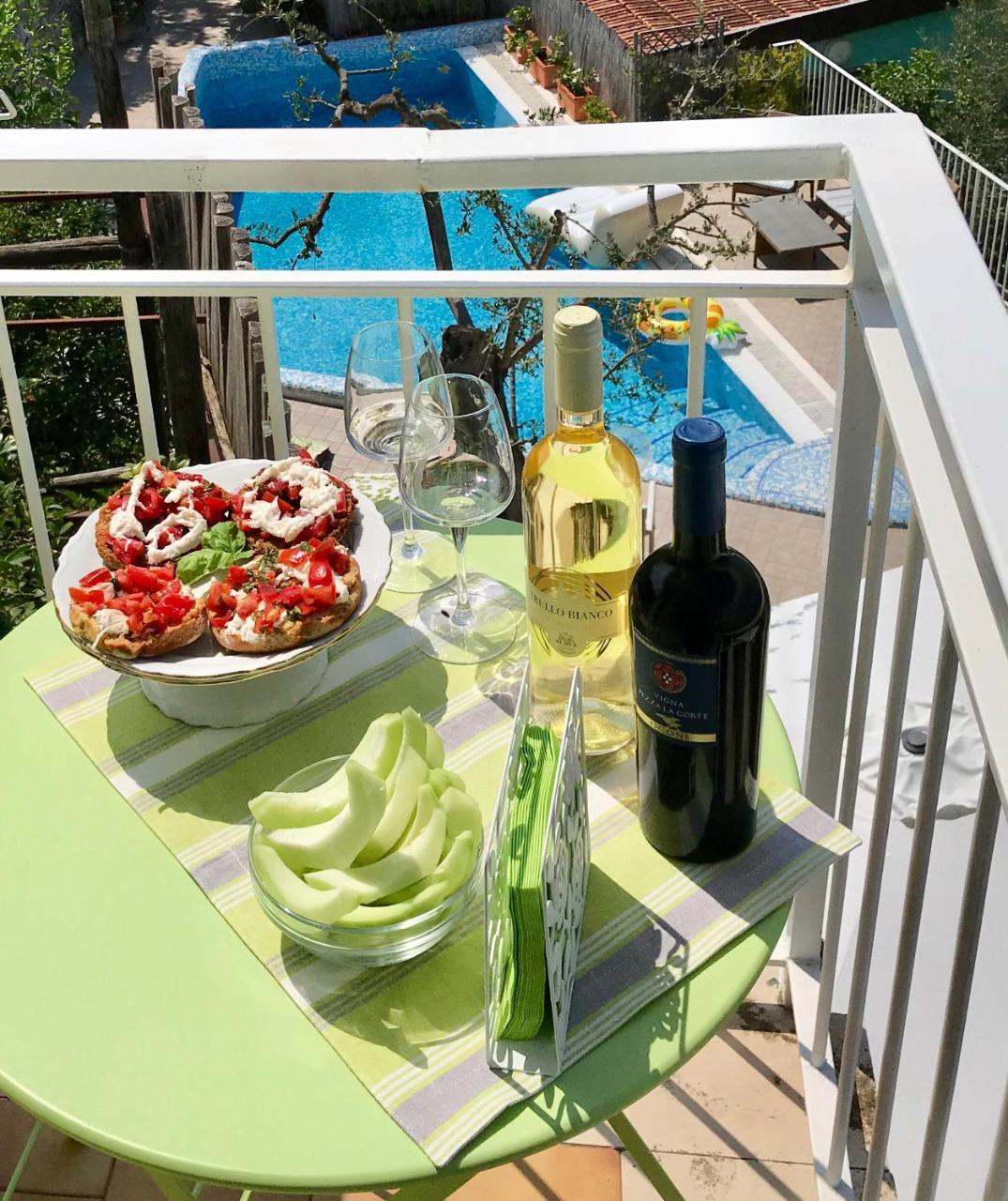 Villa Sorrento Flats Eksteriør billede