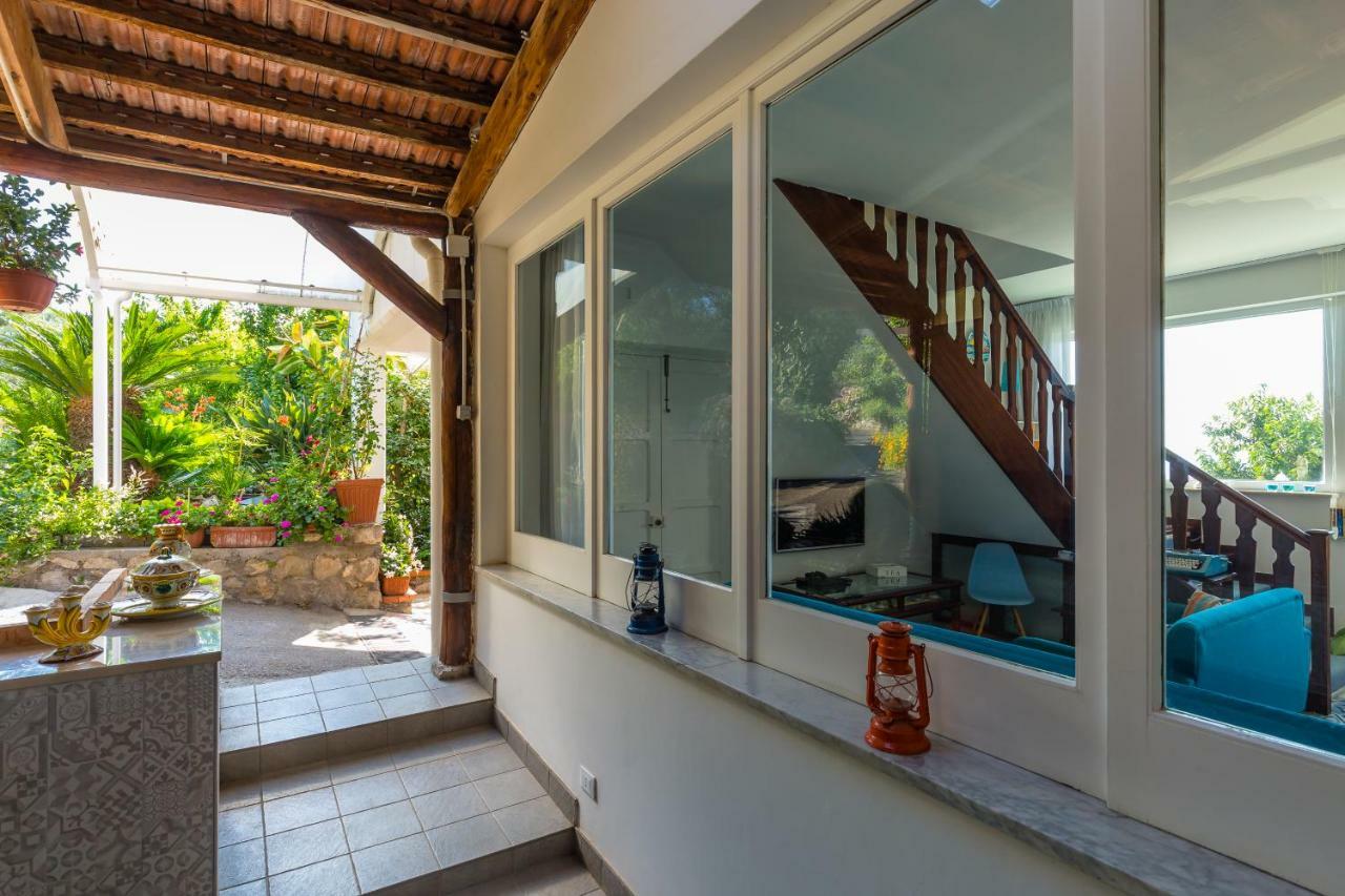 Villa Sorrento Flats Eksteriør billede